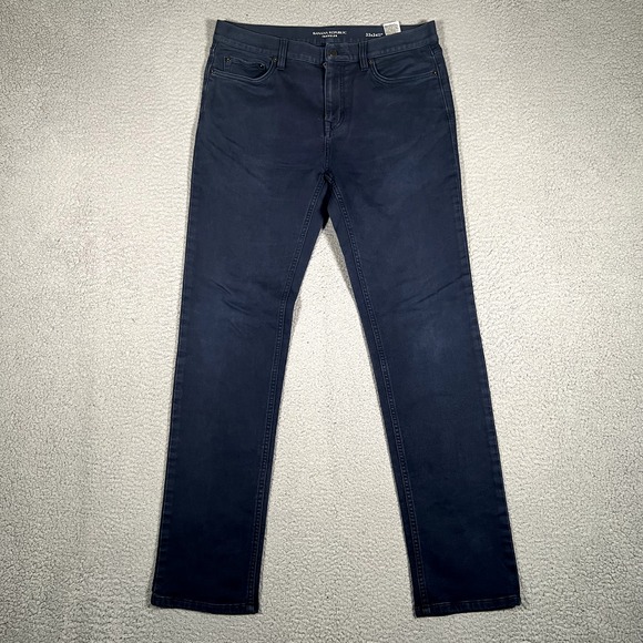 Banana Republic Other - Banana Republic Jeans Mens 33x33 Blue Traveler Slim Straight Casual Preppy Logo